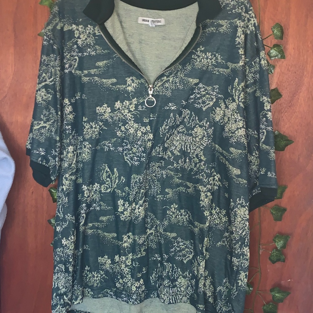 Urban outfitters tee